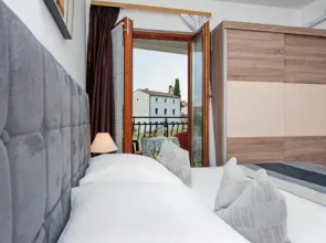Rooms Ladonja