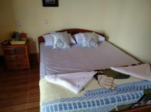 New World Guesthouse