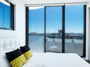 Roomerang at Panorama Apartments 9