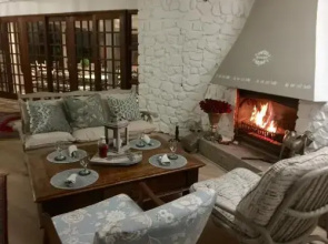 Kiepersol House
