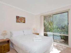 Coral Reef Holiday House
