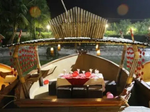 Aarohi Starz Club & Spa