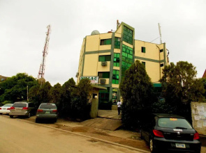Crossroads Hotel & Towers