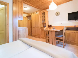 Apartmajska hiša Muštrinka