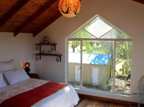Bluegum Cottage B&B and Self Catering