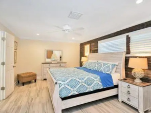 Blue Pearl 4/2 Pool For10 Close to Beaches