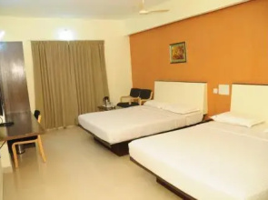 Vyshak Inn