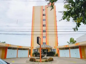 Robusti Plazza Hotel