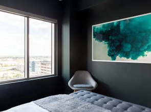 Stylish 1BR1BA in Downtown by Lyric