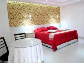 Max Hotel
