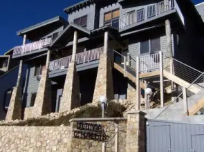 Ultima Apartments