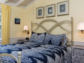 966 Fitzhugh Cottage - 2 Br home by RedAwning
