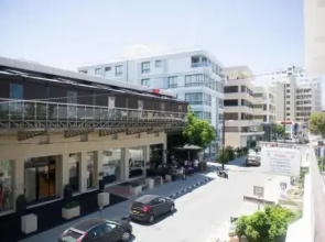Manolia City Residences