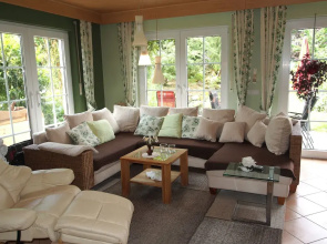 Eifelferien - Gaestezimmer, Ferienwohnungen - Haus Eden