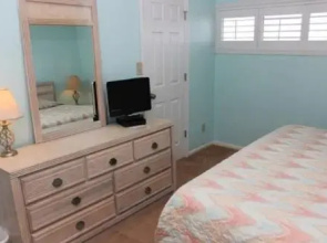 Gulf Shore Condo #706
