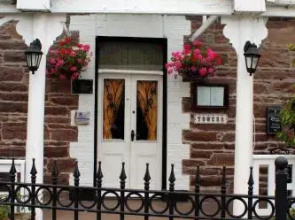 Towers Hotel