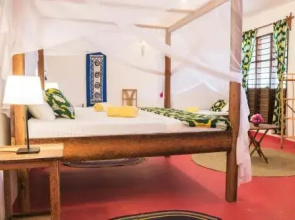Maji Lodge