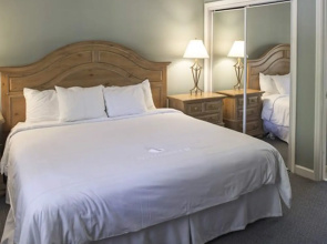 Waterside by Spinnaker Resorts