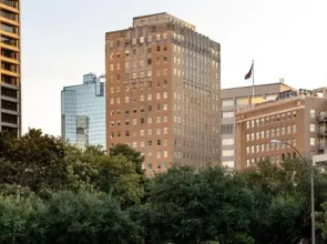 Stay Alfred at Historic Electric Building