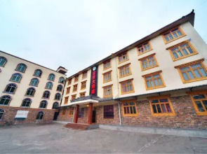 Jiuzhaigou Jinjing Hotel