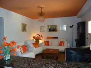 Casa Poppy