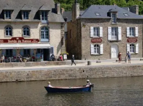 Au Fil De Leau