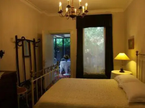 Villa Themistokli