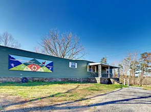 693 Reems Creek - 2 Br Home