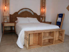 Flipper's Hotel Galapagos