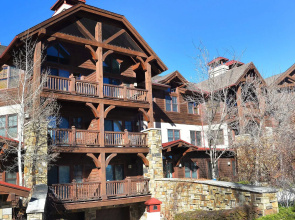 Lodge at Brookside 309