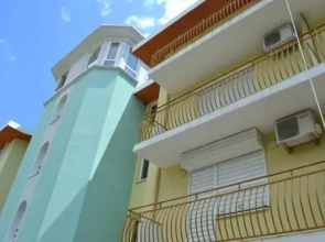 Forum Apartment