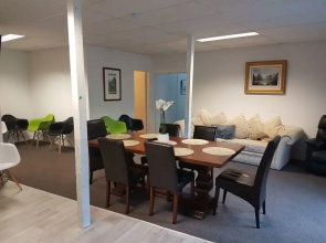 Forbes Grove Budget Private Rooms