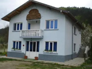 Vacation Home Yoanna