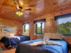 Villa Italia 425 - Four Bedroom Cabin