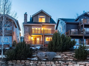Bear Hollow Beauty - 4 Br Townhouse