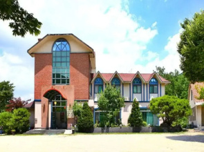 Pocheon Deulbab Garden Pension