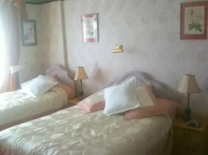 Almond House B&B