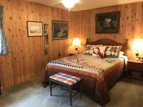 Picturesque Island Cottage 2 Bedrooms 2 Bathrooms Home