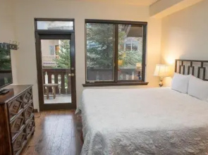 312 Aspenwood Lodge - 2 Br Condo