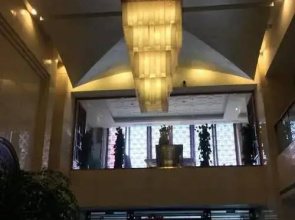 Chunyi Hotel