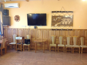 Tisa Hotel