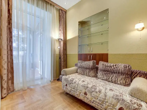 FlatStar on Nevsky 27