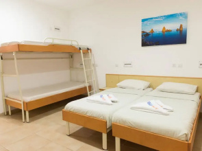 HI - Ein Gedi Hostel