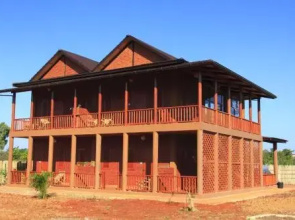 Pindaya Farm House