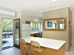 24 Cooran Court