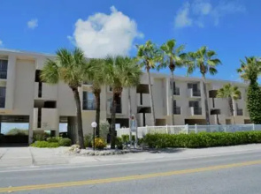 Sunset Terrace 204