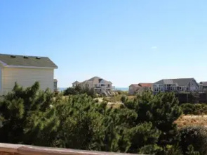 Sea-Crets - 5 Br home by RedAwning