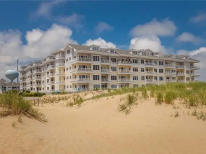 Dunes #111, Il Mare - 3 Br Condo