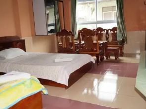 Mary 2 Hotel