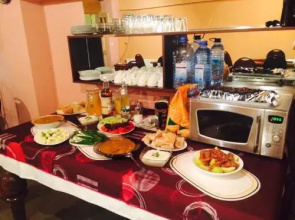 Aparthotel Econom Royal